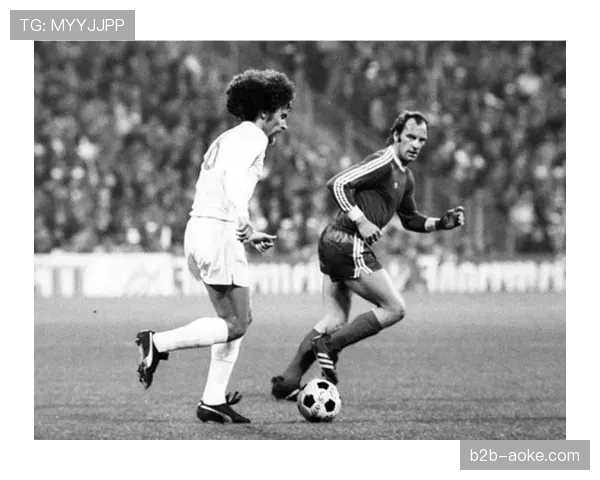 欧冠半决赛次回合在即，皇马需在主场破解拜仁的稳固防守与犀利反击